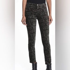 AG Adriano Goldschmied Leopard Print  Velvet High Rise Skinny Jeans. NWT Size 27
